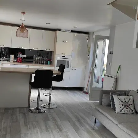 Maison 2 Avec Jardin * Chaufour-lès-Bonnières